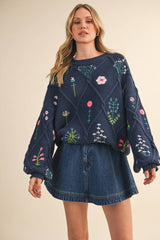 IT4253 MULTI FLORAL EMBROIDERED LATTICE CABLE SWEATER: NAVY / M