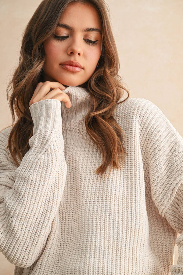SWEATER TOP: CREAM / M