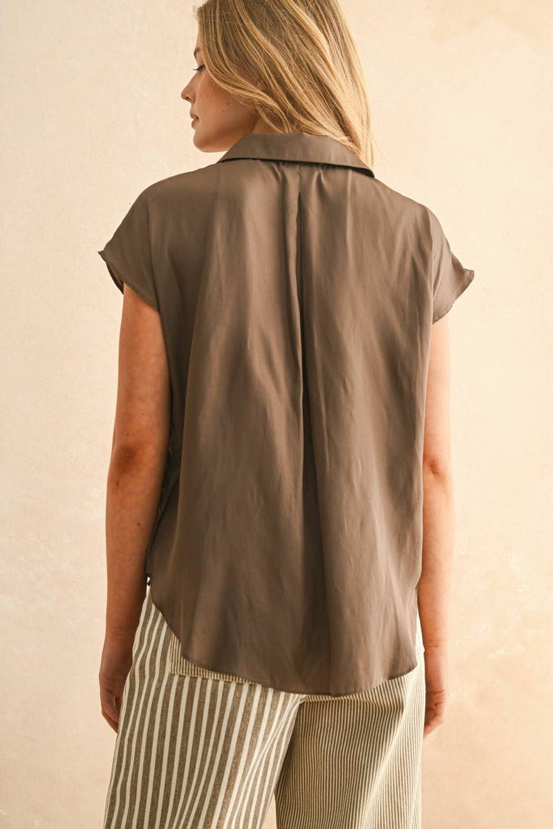 BUTTON DOWN SHIRTS: Black / L