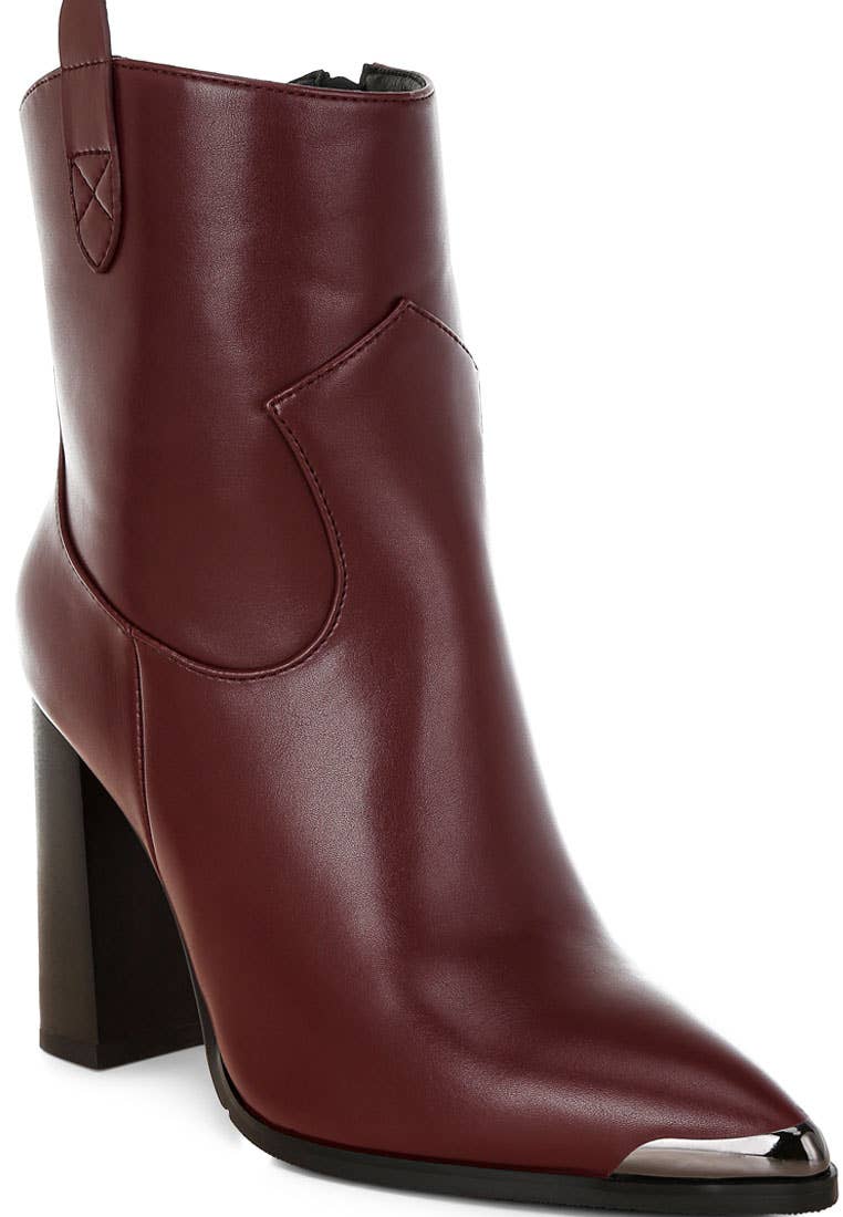 Hatter Pointed Toe Faux Leather Boots: Black / US-8.5 / UK-6.5 / EU-39.5