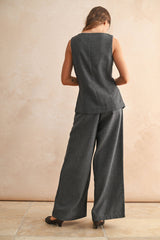 SQUARE NECK BUTTON FRONT VEST M