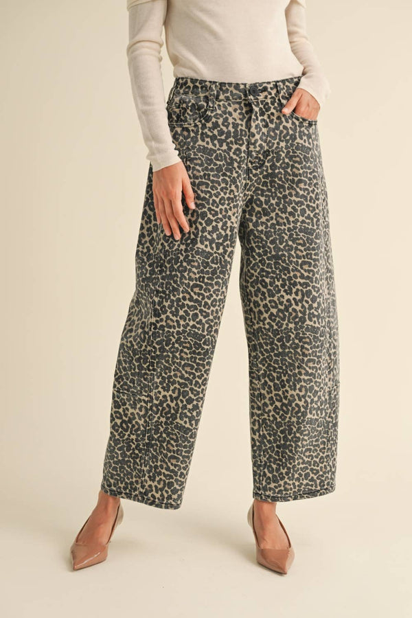 LEOPARD PRINT BARREL PANTS L