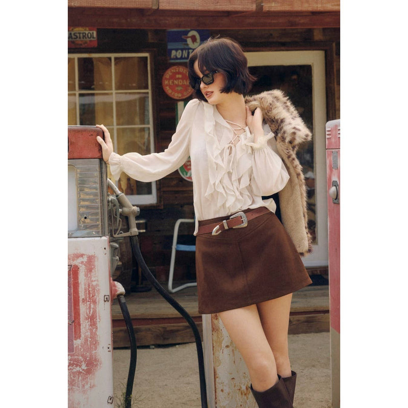 Erosion and Light Frilly Chiffon Blouse