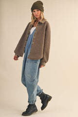 IJ1643 PLAID CONTRAST SHERPA BUTTON DOWN SHACKET: CREAM / L