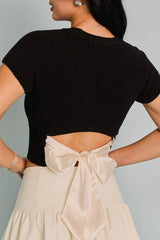 ROUND NECK SHORT SLEEVE BACK TIE KNIT TOP: Brown / L