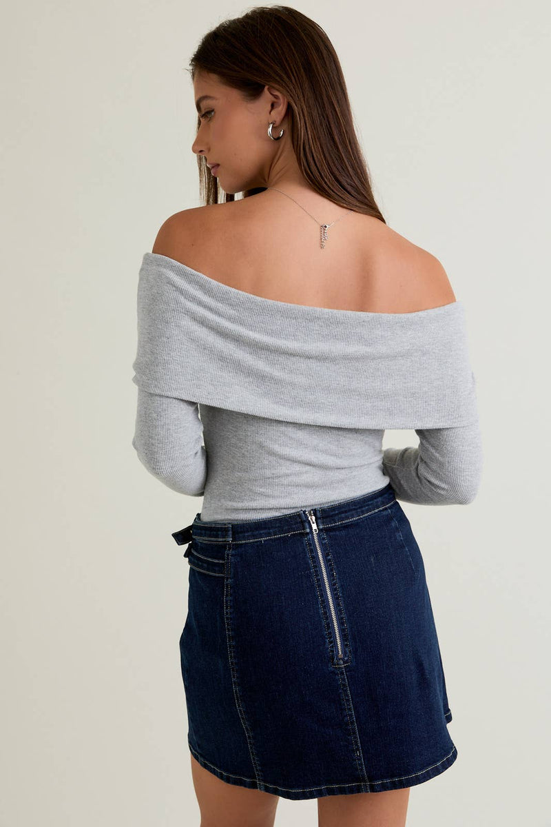OFF SHOULDER LONG SLEEVE TOP: Green / M