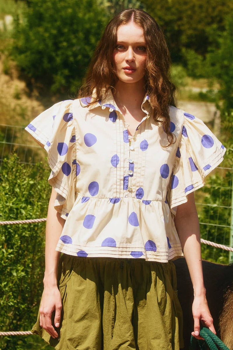 IT2337 Ruffle Sleeves Pintuck Detail Polka Dot Print top: CREAM/BLACK