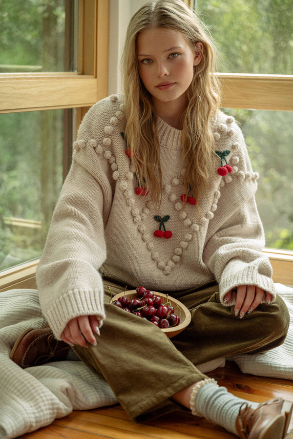 T5057   CHERRY TRIM SWEATER: OATMEAL / S