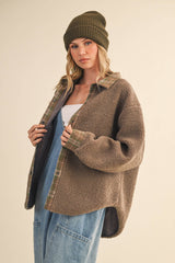 IJ1643 PLAID CONTRAST SHERPA BUTTON DOWN SHACKET: CREAM / L