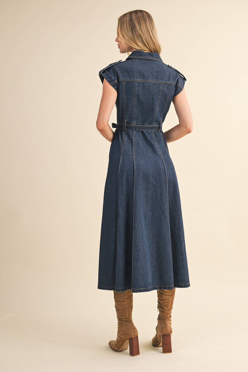 BUTTON DOWN MIDI DRESS: DK DENIM / L