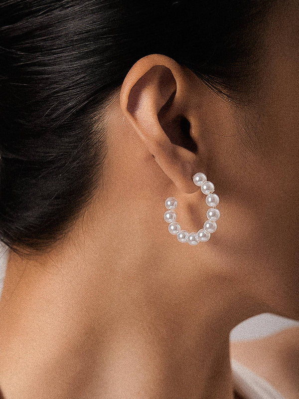 Chapin 18K Gold Non-Tarnish Pearl Hoop Earring: White