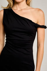 TWISTED SHOULDER DRESS: XS
